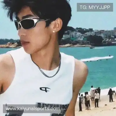 尤诗彩